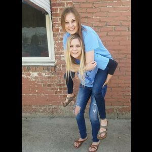 Meet your Posher, Brittney